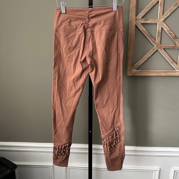 Free People Revelation Leggings Shadowboxer Small Macrame Lattice Yoga - Picture 4 of 6